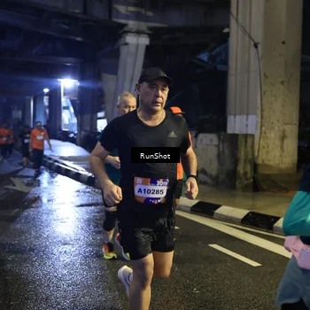 Runner Photo 7910366