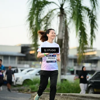 Runner Photo 7910367