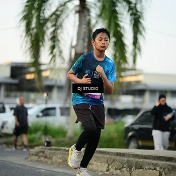 Runner Photo 7910377