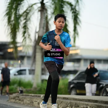 Runner Photo 7910380