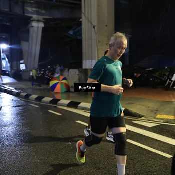 Runner Photo 7910386