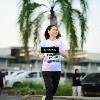 Runner Photo 7910387