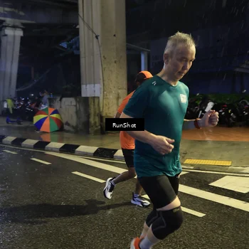 Runner Photo 7910388