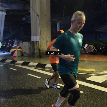 Runner Photo 7910391