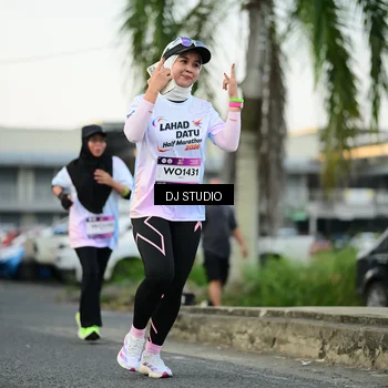 Runner Photo 7910402