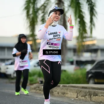 Runner Photo 7910419