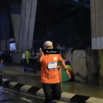 Runner Photo 7910420