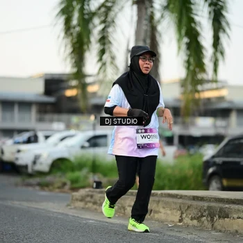 Runner Photo 7910430