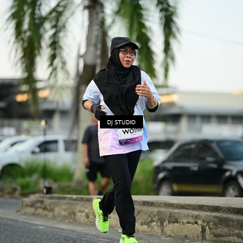 Runner Photo 7910439