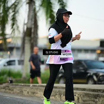Runner Photo 7910449