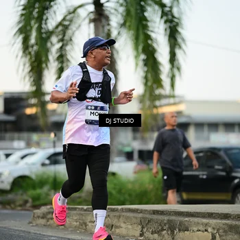 Runner Photo 7910466