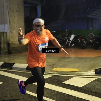 Runner Photo 7910474