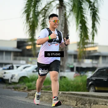Runner Photo 7910485