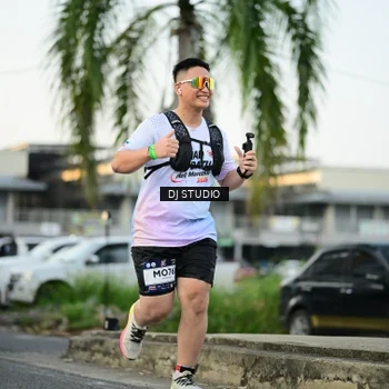Runner Photo 7910496