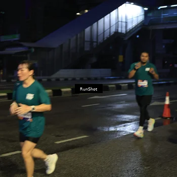 Runner Photo 7910508