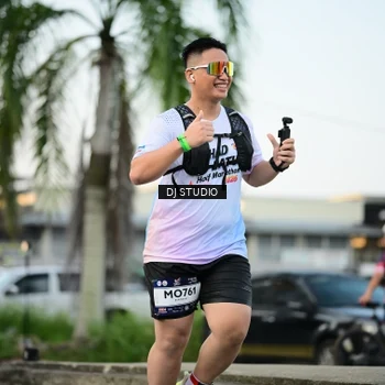 Runner Photo 7910511
