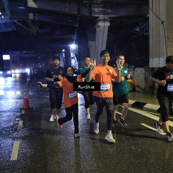 Runner Photo 7910517