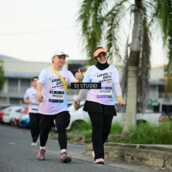 Runner Photo 7910521