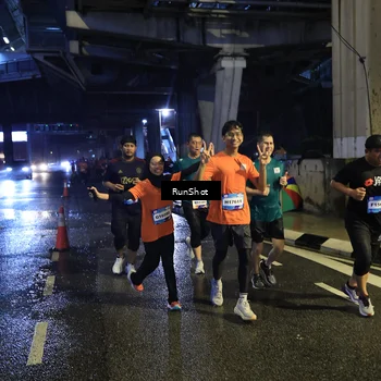 Runner Photo 7910523
