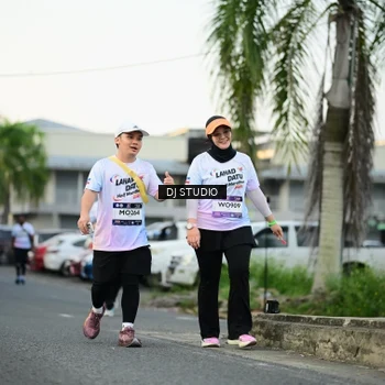 Runner Photo 7910526