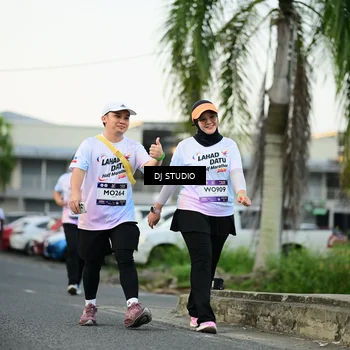 Runner Photo 7910530