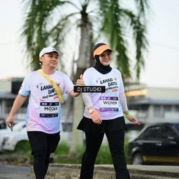 Runner Photo 7910536