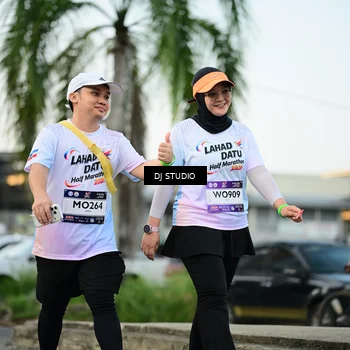 Runner Photo 7910552