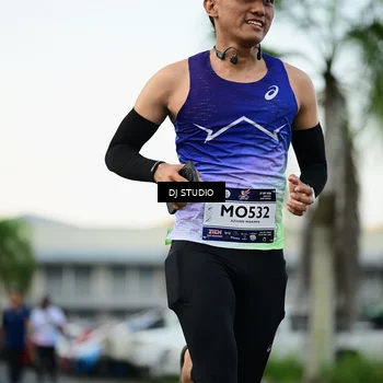 Runner Photo 7910595