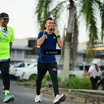 Runner Photo 7910604