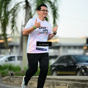 Runner Photo 7910606