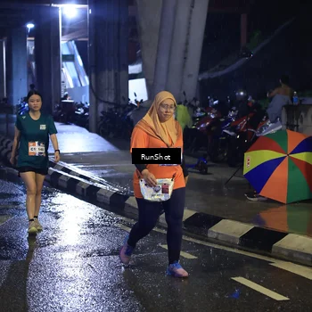 Runner Photo 7910610