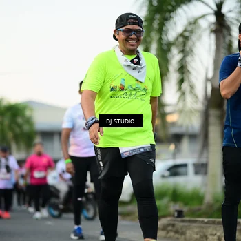Runner Photo 7910621