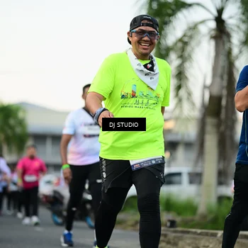 Runner Photo 7910634