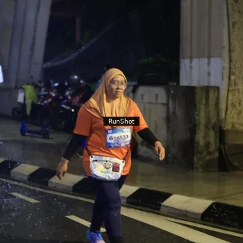 Runner Photo 7910638