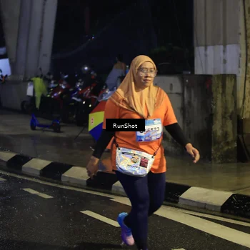 Runner Photo 7910653