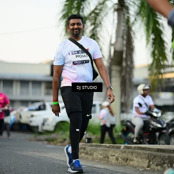 Runner Photo 7910660