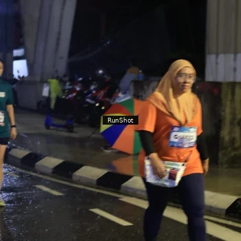 Runner Photo 7910666