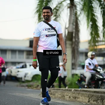 Runner Photo 7910681