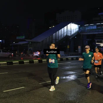 Runner Photo 7910684