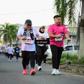 Runner Photo 7910691