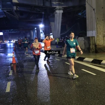 Runner Photo 7910694