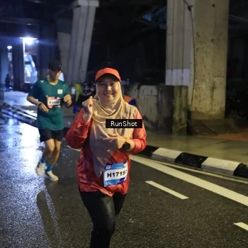Runner Photo 7910740