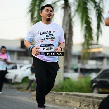 Runner Photo 7910742
