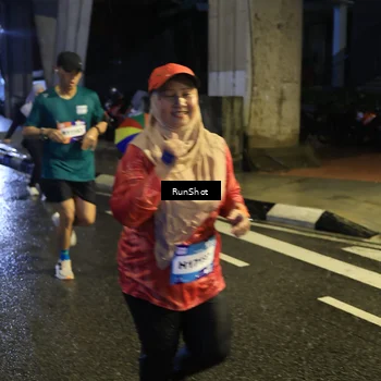 Runner Photo 7910752