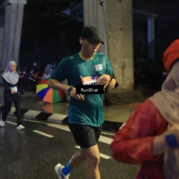 Runner Photo 7910780