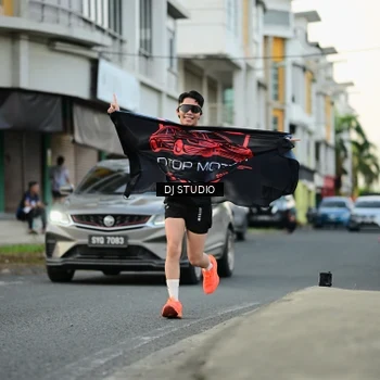 Runner Photo 7910784