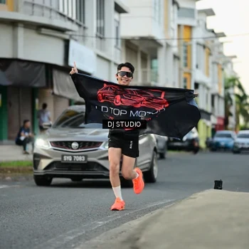 Runner Photo 7910788