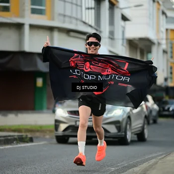 Runner Photo 7910795