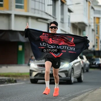 Runner Photo 7910798