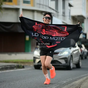 Runner Photo 7910809